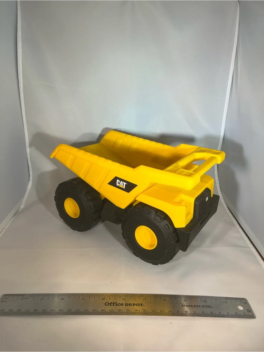 CAT Construction Toys Dump Truck & Excavator Vehicle Lot Preschool Toy Set